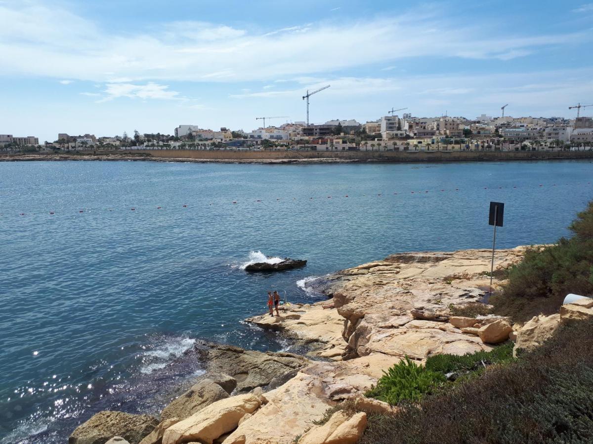 Ocean View, Apartment 1 Marsaskala Exterior foto